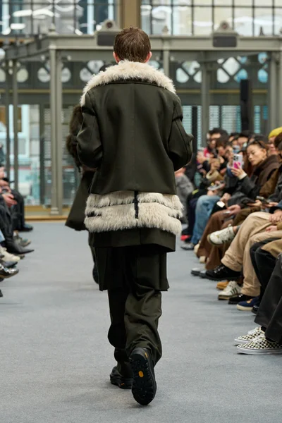 Look 189